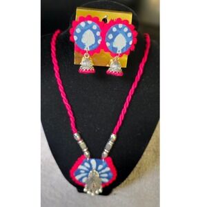 NEW Handmade Fabric Necklace Earring Set Blue White Peacock Motif GORGEOUS